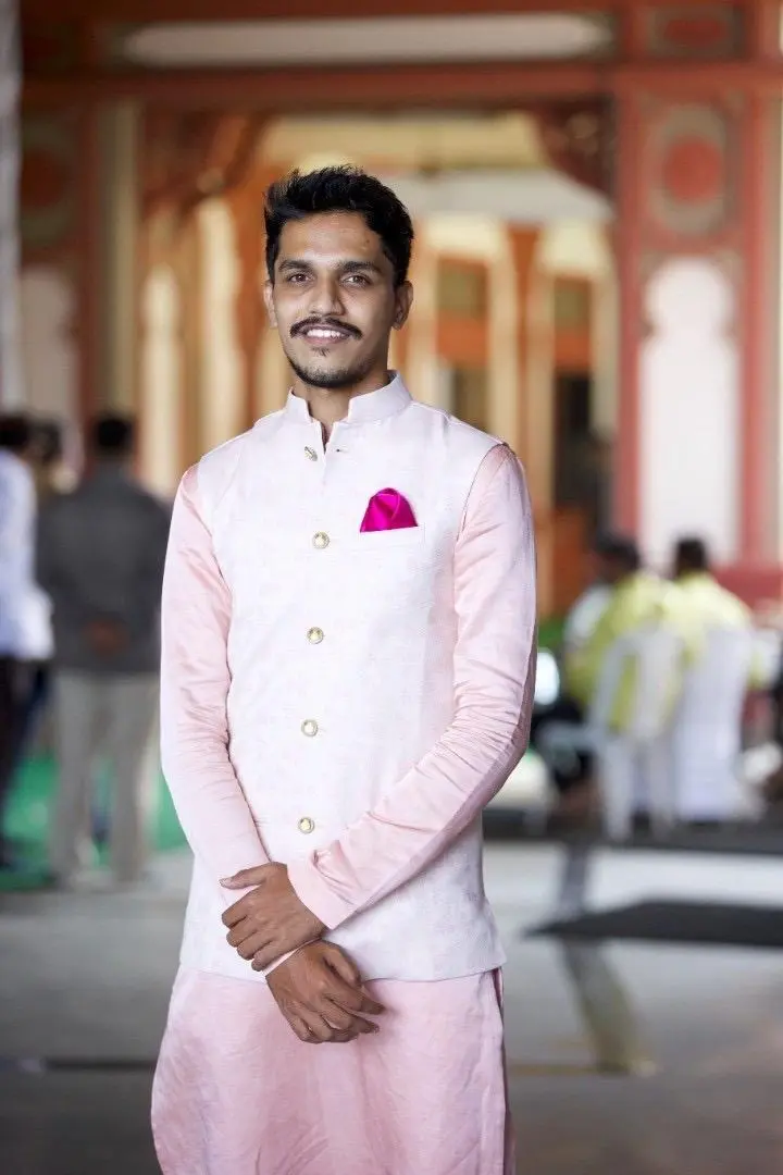 Groom Profile